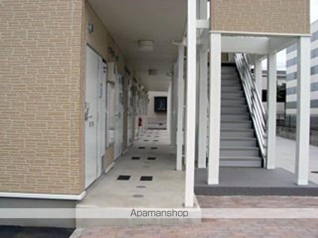 レオパレスIKEBEの玄関写真
