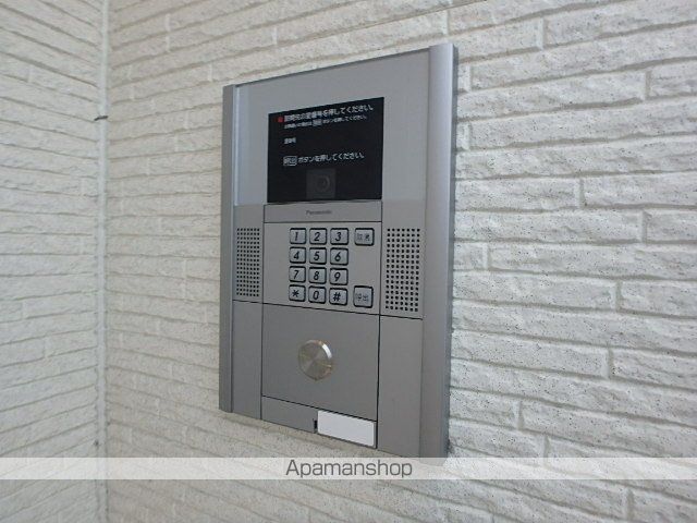 レオネクストルナ大宮の外観写真