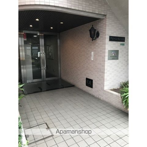 アドバンス江古田の玄関写真