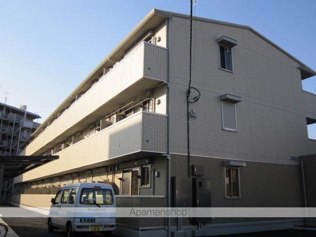 東武伊勢崎・大師線 獨協大学前駅 徒歩14分 3階建 築15年の外観写真