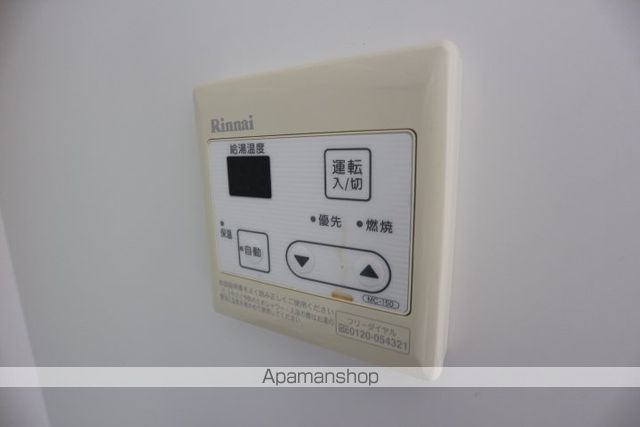 レオネクストルーエン岩畠の内装写真