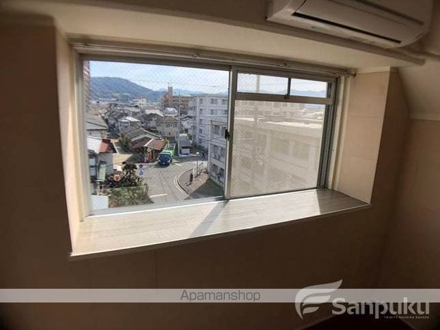 サンテラス束本の内装写真