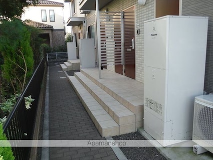 エレガンシエル[2LDK/54.58m2]のエントランス