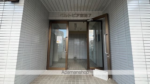 ベルトピア宮崎7の玄関写真