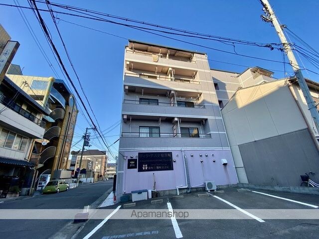 ヴィラデステマンション[1K/24.56m2]の外観1