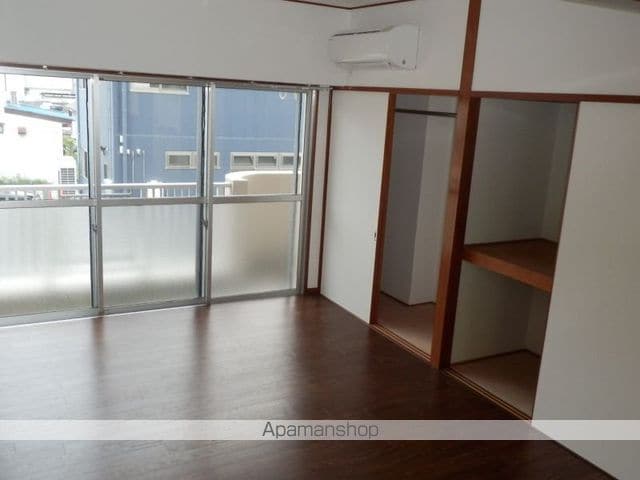 棒屋助信ハイツの内装写真