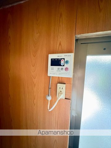 伊賀鉄道 上野市駅 徒歩3分 1階建 築74年の内装写真