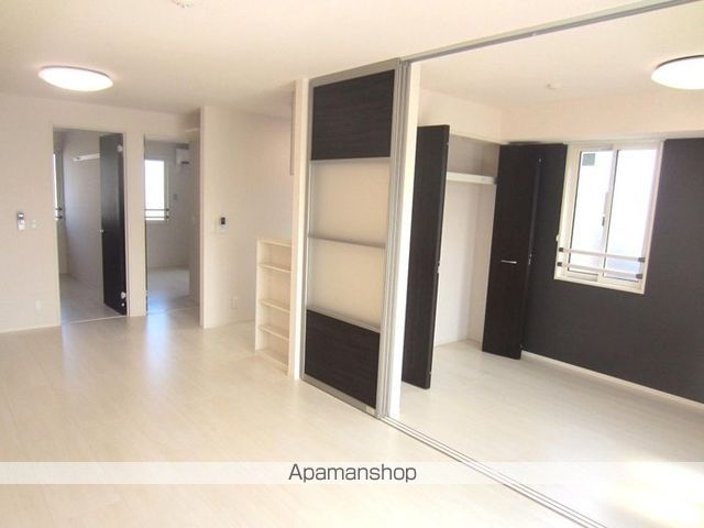 アルモニー　Ｂ棟[3LDK/67.51m2]のリビング・居間