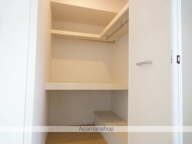 ニューグレイスIVの内装写真