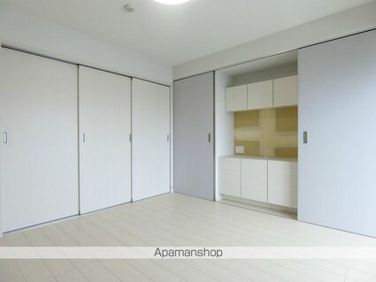 東京都新宿区榎町[1DK/35.8m2]のキッチン