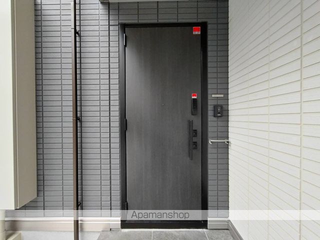 グランフィールド・イオの玄関写真