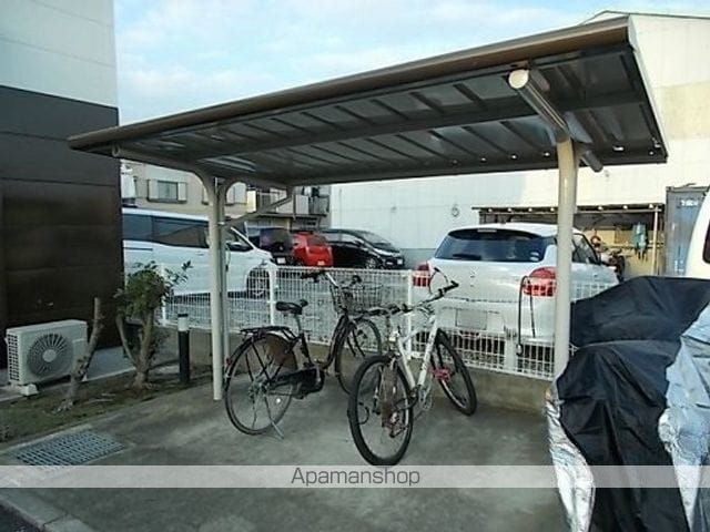 レオパレスサニーヴィラAの玄関写真
