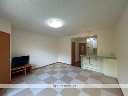 レオパレスケリュスＢ[1K/31.05m2]のリビング・居間2