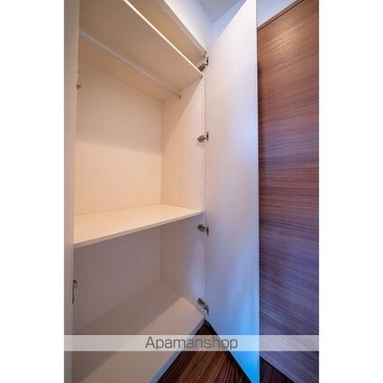 エスタート品川戸越Ⅱ[1K/21.9m2]の収納1