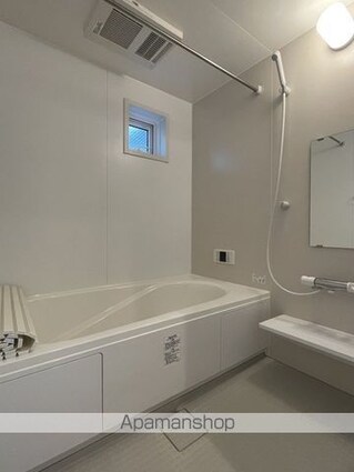 Ｃｉｎｑ　Ｔｅｒｒａｓｓｅ　Ｄ棟[3LDK/66.66m2]のバス