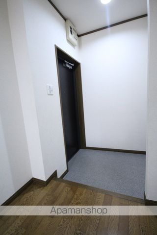 プレステージ北の岡の内装写真