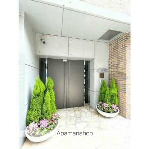 エクセレンシア天神の玄関写真