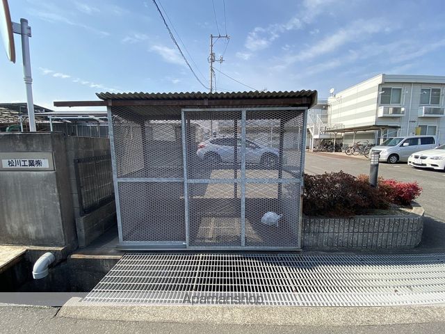 レオパレス東手城の玄関写真
