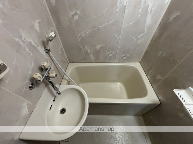 ライオンズマンション東勝山の内装写真