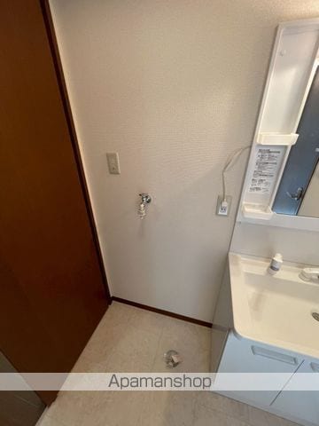 アイリス正道F棟の内装写真