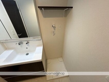 Ｇｒａｎｄ　Ｃｈａｉｎｏｎ金山[2LDK/68.44m2]の内装1