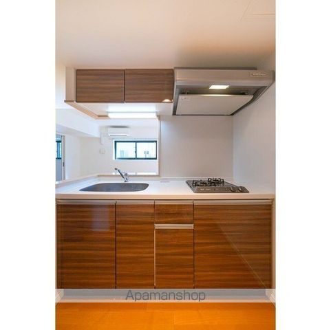 ウェルスクエアイズム三軒茶屋ＳＯＵＴＨ[1LDK/40.7m2]のキッチン
