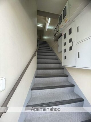 広島県広島市中区東平塚町[2SLDK/75m2]のエントランス
