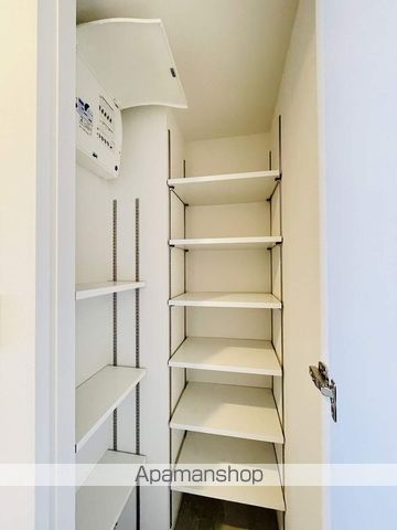 シーズンフラッツ千種の内装写真