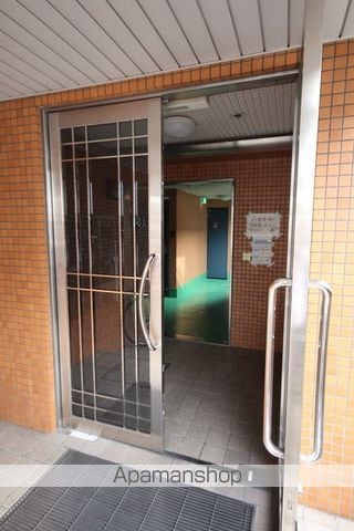 森マンション弐番館の玄関写真