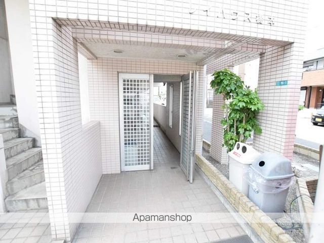レイハウス橋本の玄関写真