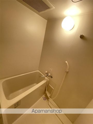 ニューシティアパートメンツ南小倉IIの内装写真