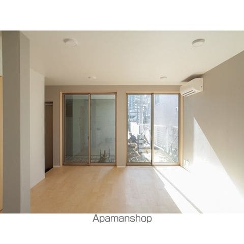 TAKANAWA SITEの内装写真