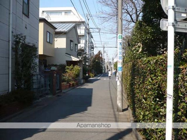 フォレスタリブレの周辺写真