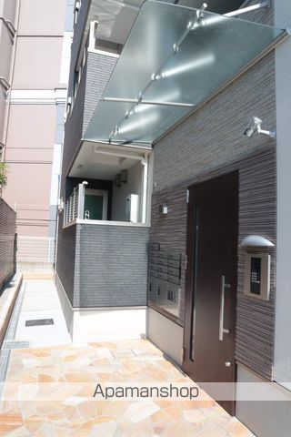 フジパレス杉本町駅北の玄関写真