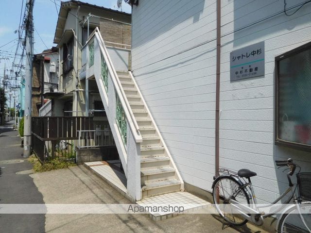 シャトレ中杉の玄関写真
