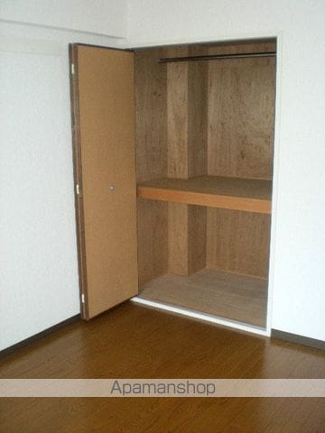 ラミュール北春日丘の内装写真