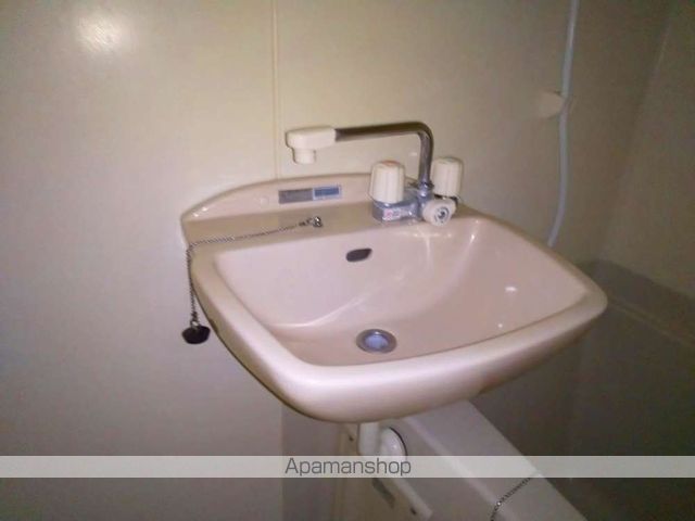 レオパレス岸町の内装写真