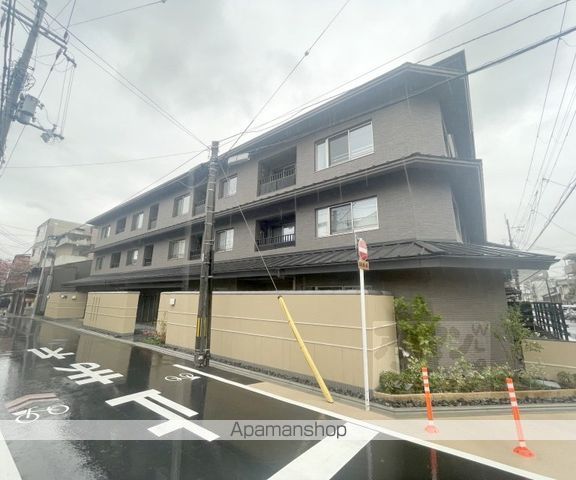 京都市烏丸線 今出川駅 徒歩4分 5階建 築1年の外観写真