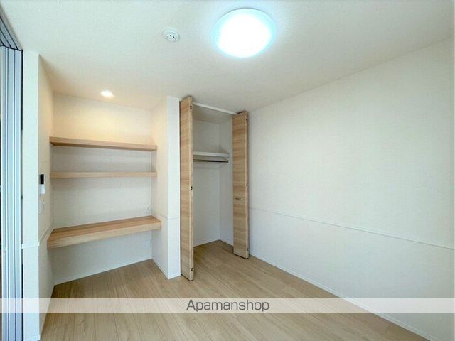 アヴァンティの内装写真