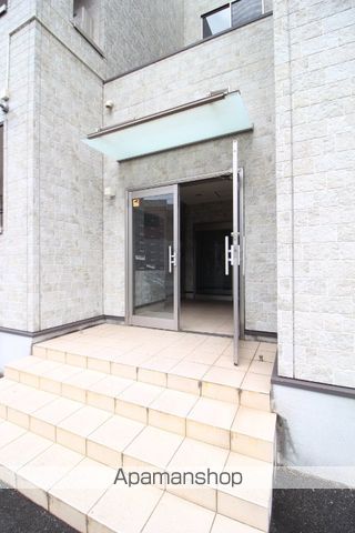 セレ グレージュの玄関写真