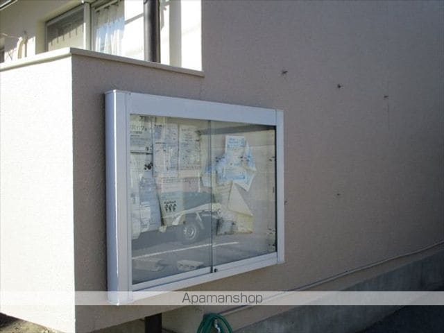 和歌山県和歌山市西浜[1LDK/47.45m2]のエントランス