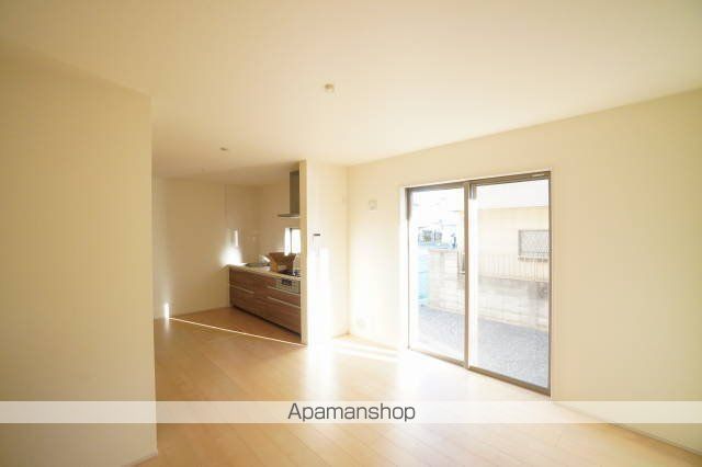 detached 埼玉県白岡市小久喜1090-1

地図を見る