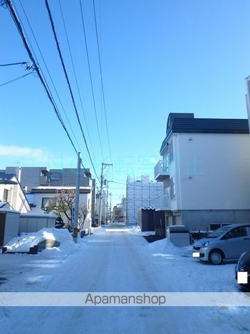 LIVE AURAの周辺写真