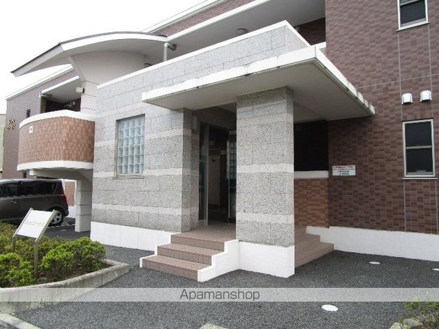 ヴィブレローゼスの玄関写真