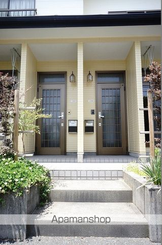 ソレアード佐鳴台の玄関写真