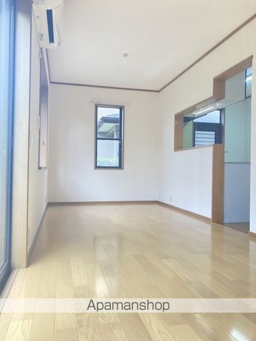 小田急電鉄小田原線 柿生駅 徒歩22分 2階建 築33年の内装写真
