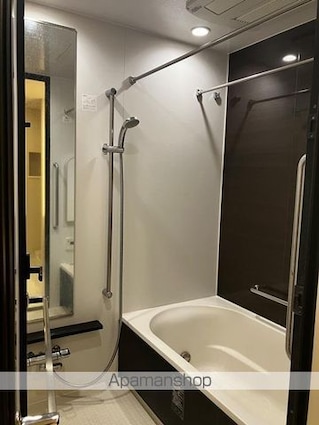 ＧＬＯＢＡＬ　ＦＲＯＮＴ　ＴＯＷＥＲ[3LDK/78.18m2]のバス