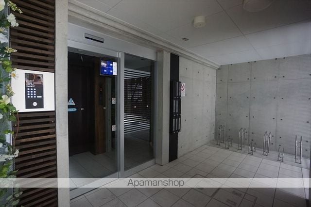 T−ステージ新栄の玄関写真