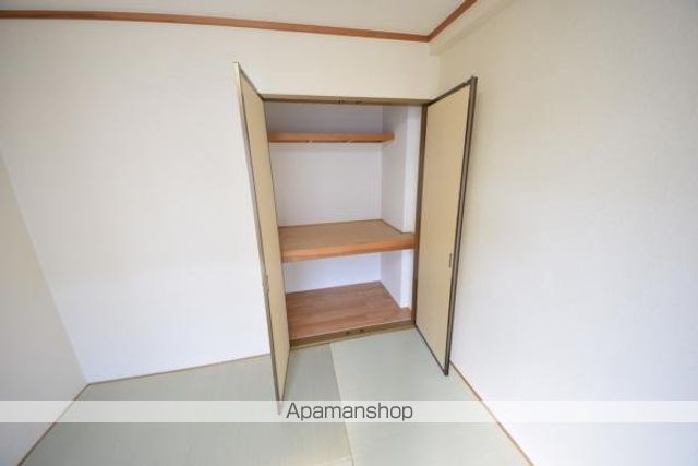 ATTRAの内装写真