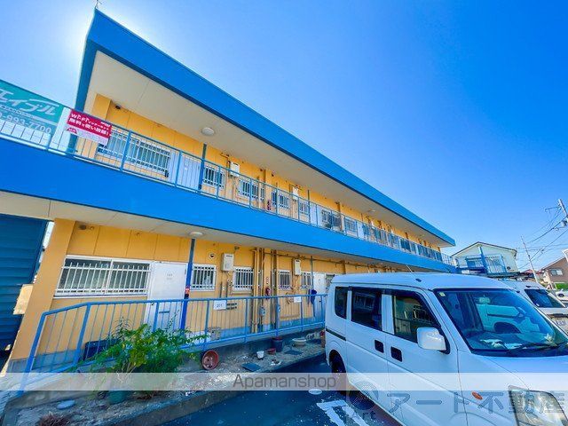 八束マンションの外観写真